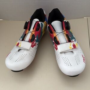 Sport Cycling Shoes White With Colorful Splash Design Adjustable Size 39 Unisex